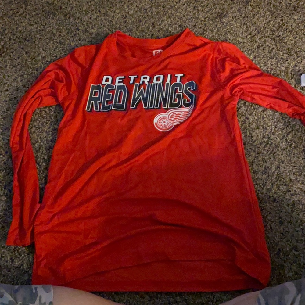 NWT Kids Detroit Red Wings long sleeve shirt - Picture 1 of 4